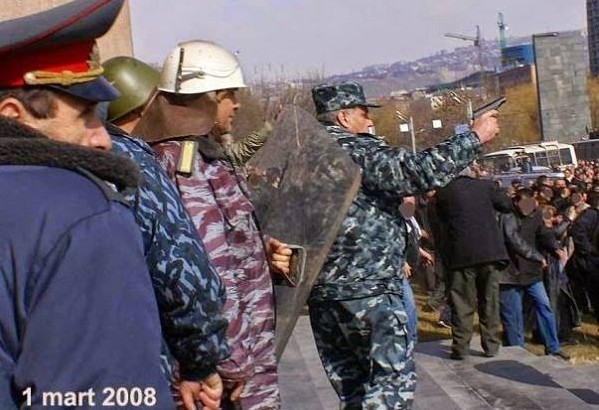 Левон Тер-Петросян рассказал о событиях 1 марта 2008 года