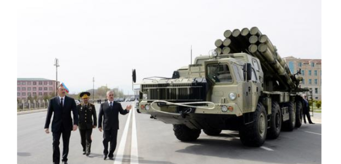 Азербайджан спекулирует незаконной торговлей военного оборудования