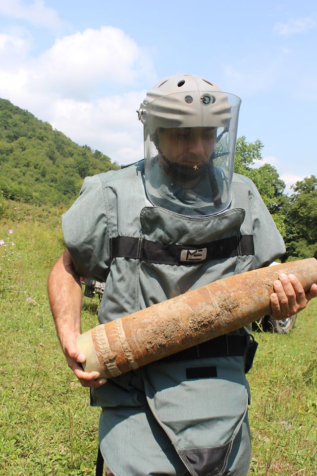 Азербайджан обстреливал Армению снарядами, которые запрещены международными конвенциями (фотографии)