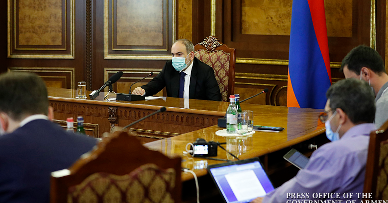 Премьер-министр Армении дал интервью представителям российских СМИ (видео)