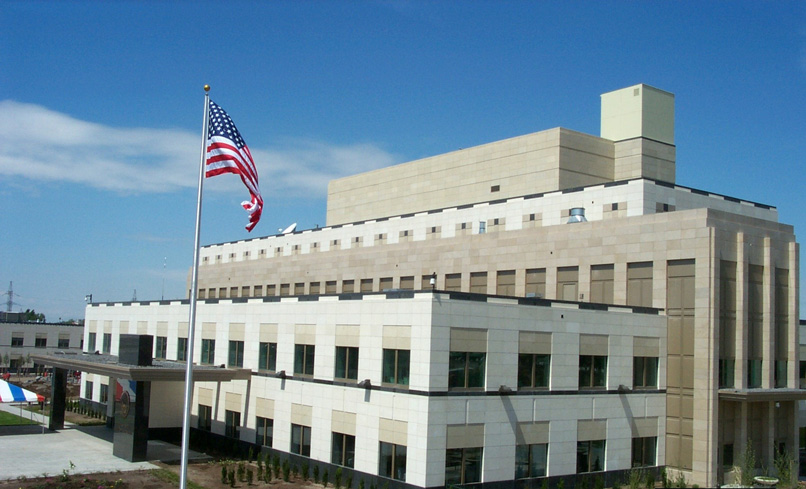 Посольство США в Армении призвало граждан быть бдительными. ANCA недоумевает
